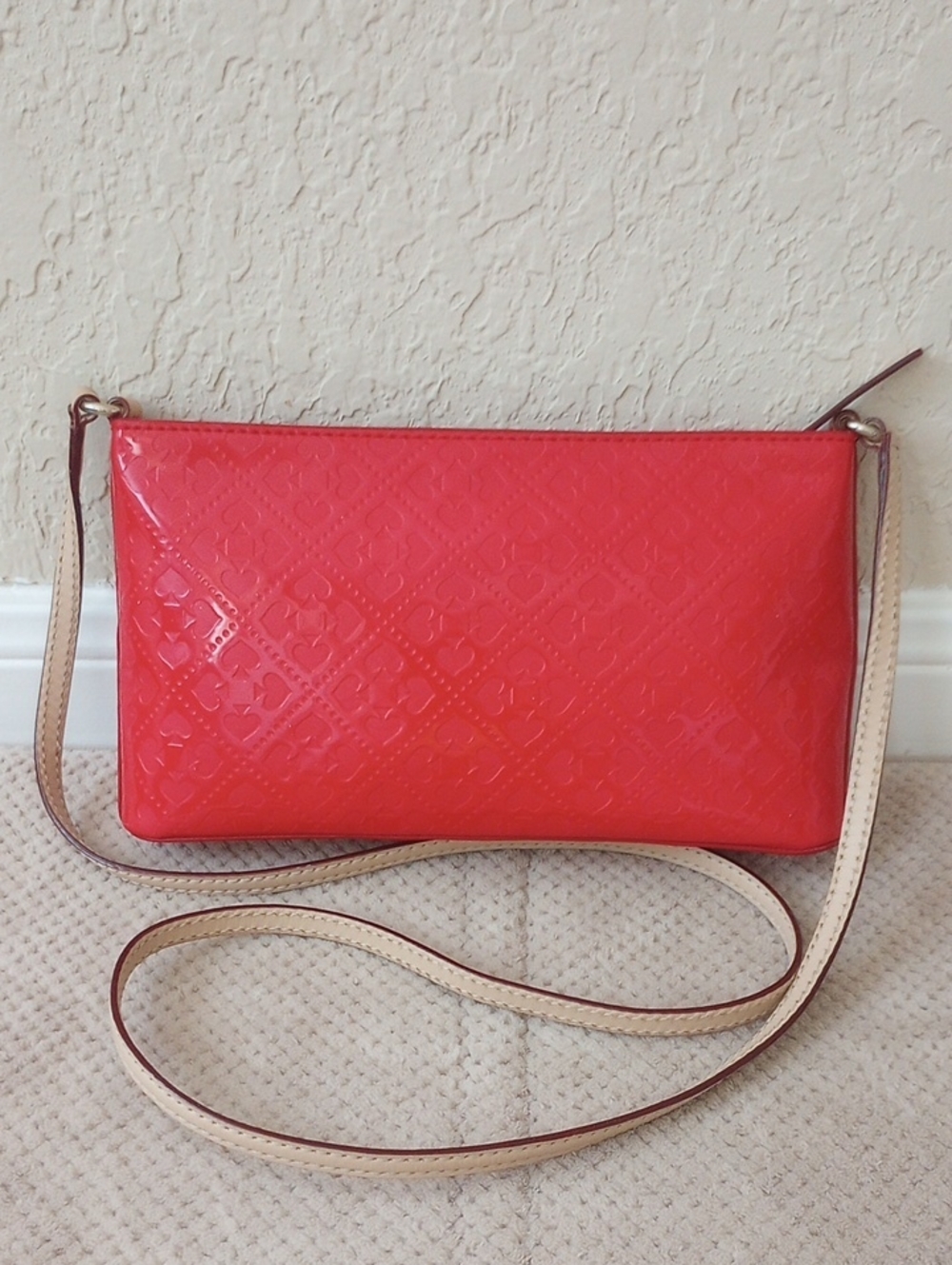 Kate Spade Amy Red Patent Crossbody Bag - Picture 3 of 11